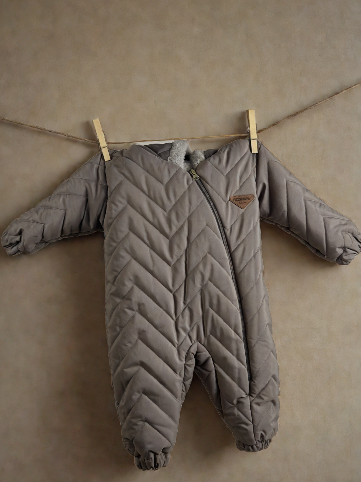 Космонавт Space Grey