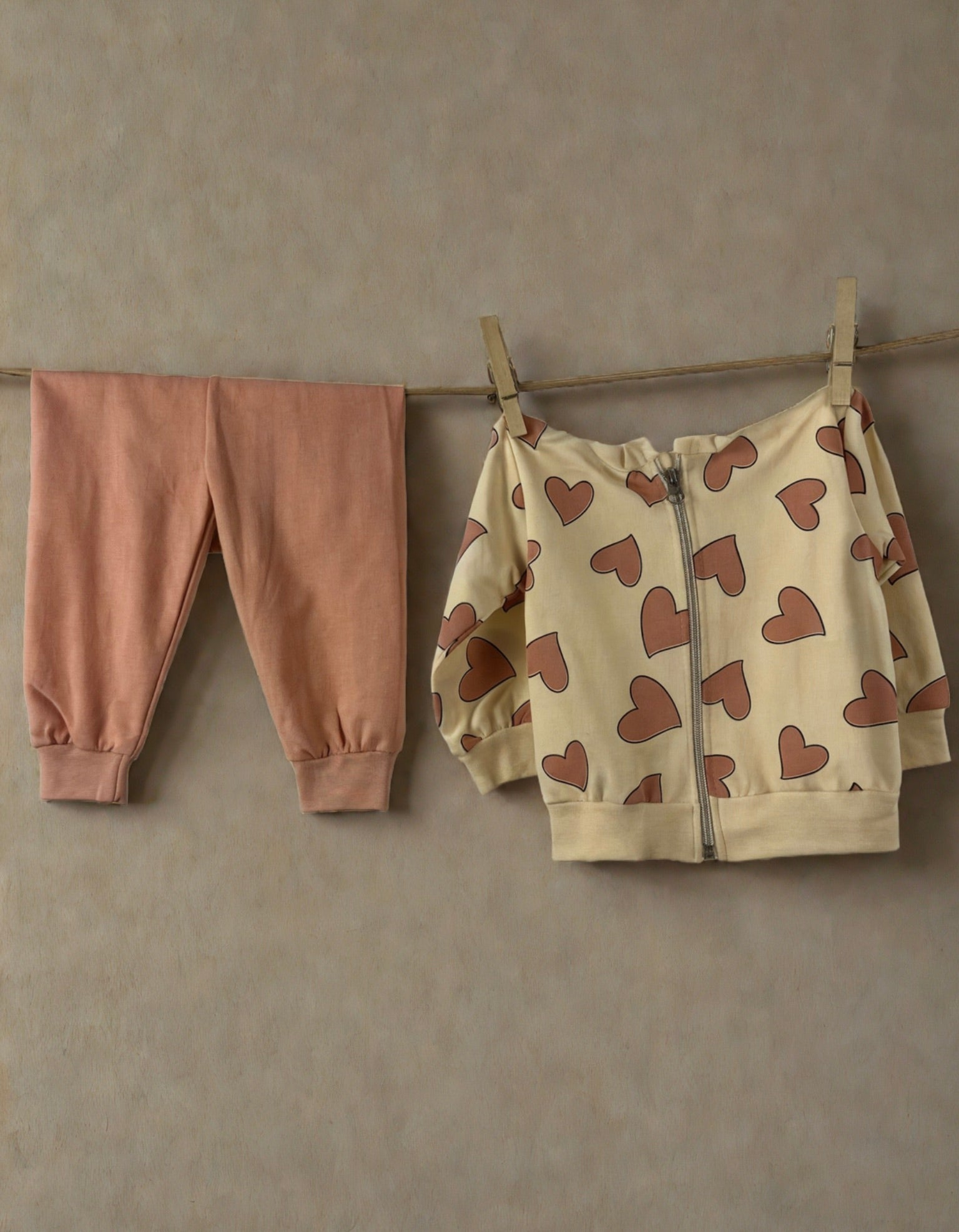 Екип от 2 части Pinky