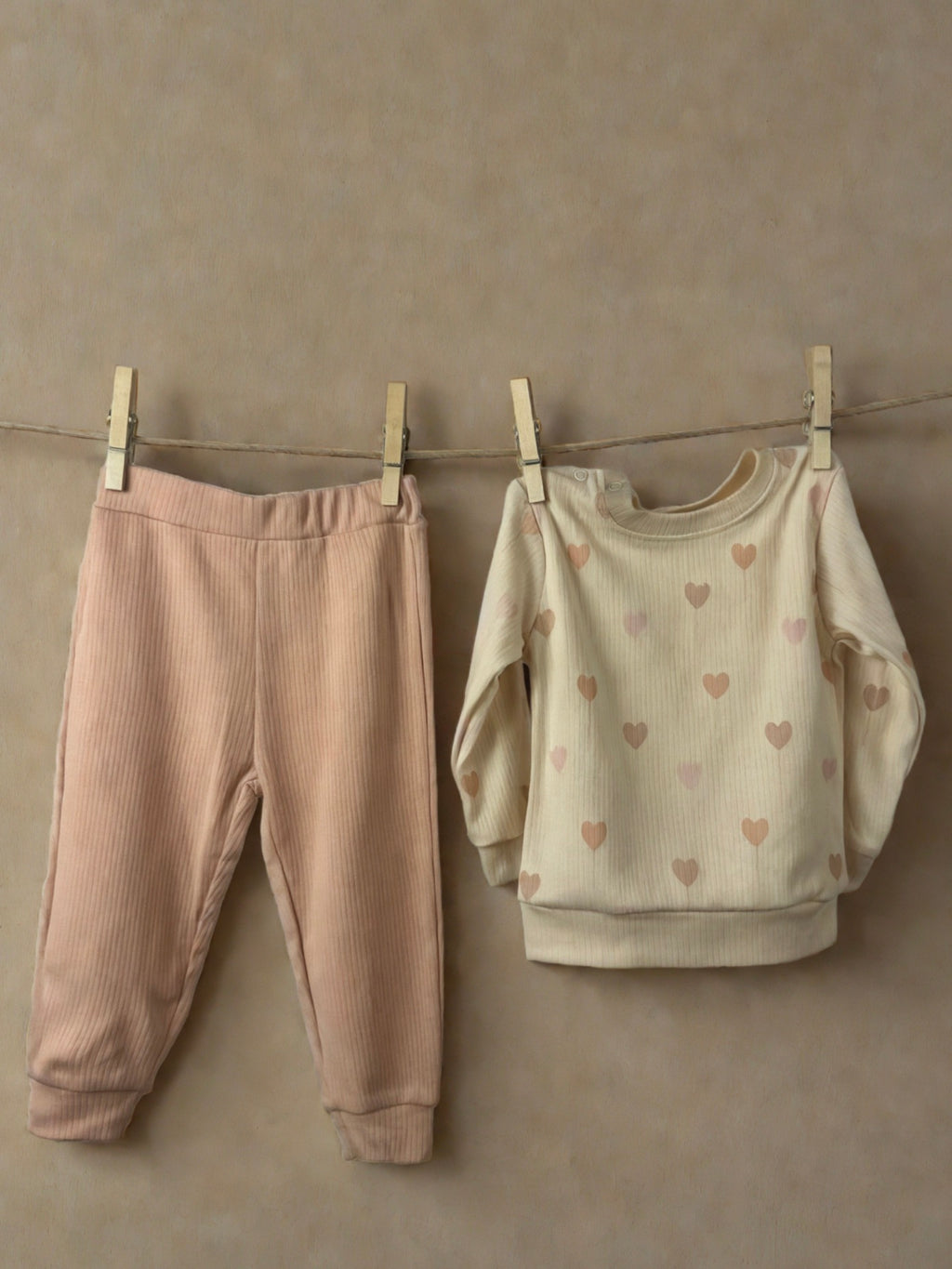 Сет от 2 части Pastel Hearts